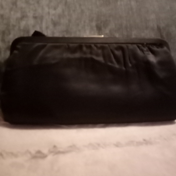 Banana republic clasp clutch Black Floral Feminine (8E) - Picture 8 of 15